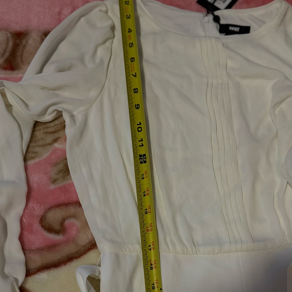 DKNY Cream Long Sleeve Wide Leg Belted Jumpsuit - Size 6 - Picture 10 of 13